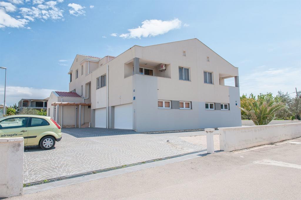 Apartments Glavan 普利拉卡 外观 照片