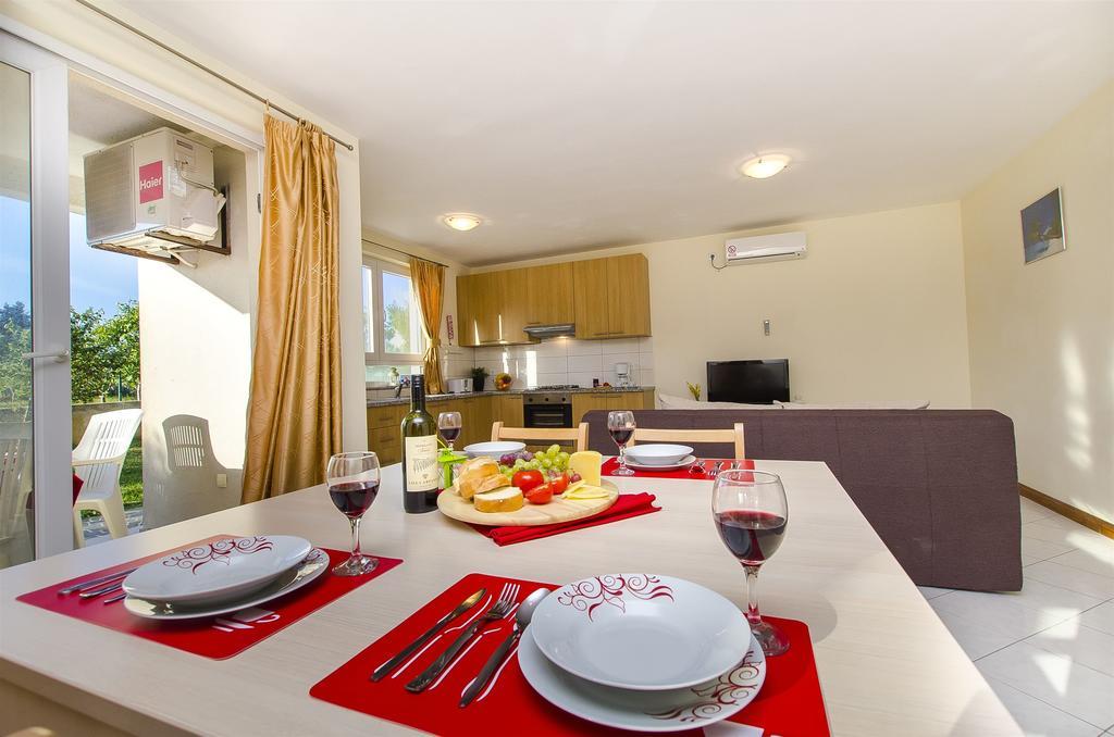 Apartments Glavan 普利拉卡 客房 照片