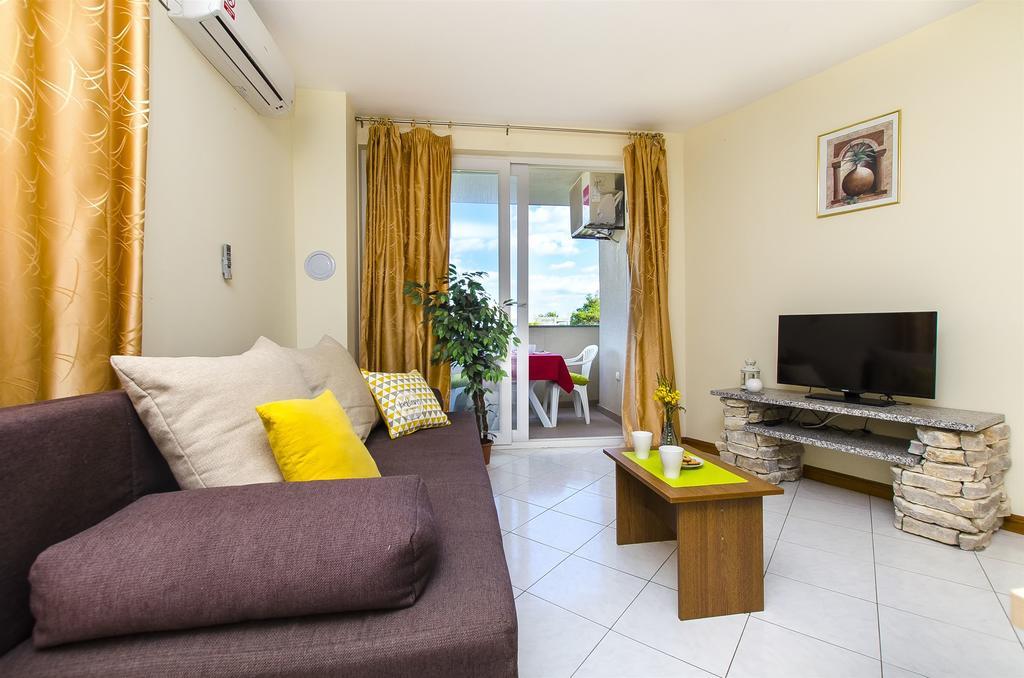 Apartments Glavan 普利拉卡 客房 照片